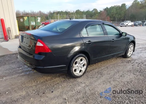 2011 Ford Fusion Se z USA, uszkodzony, nr VIN 3FAHP0HA1BR143480